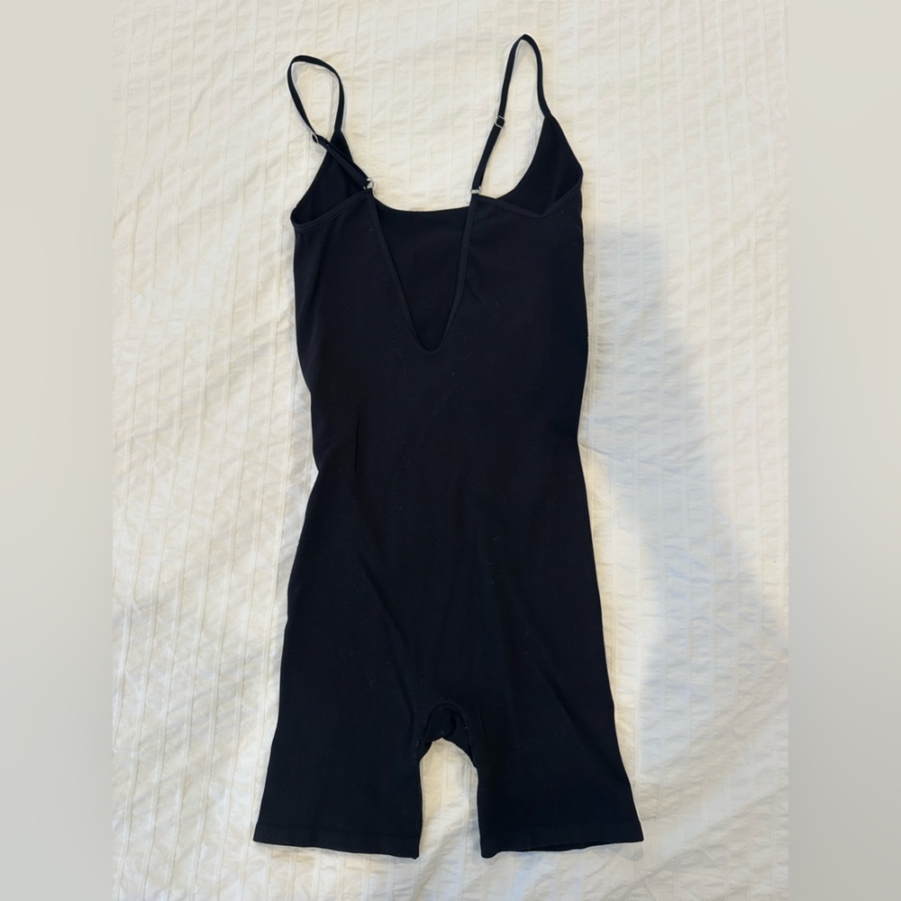 FREE PEOPLE One To Watch
Romper / Black Size XS/Small - Picture 4 of 5